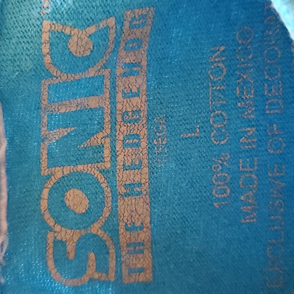 Sonic the Hedgehog t-shirt - Picture 2 of 2